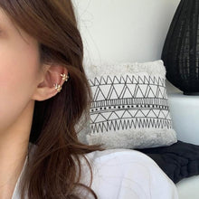 Load image into Gallery viewer, Two leaves earring ear clips clipped on ear